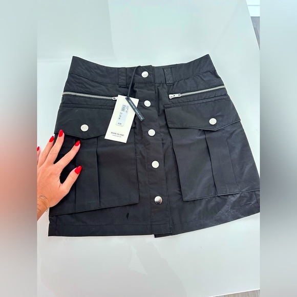 River Island Dresses & Skirts - NEW with tags River Island cotton black mini skirt size 6